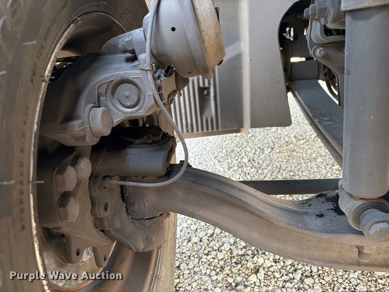 image for item YA4704 2024 Volvo VNR semi truck