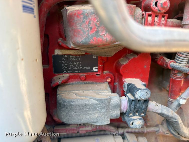image for item YA4709 2019 Peterbilt 567 semi truck