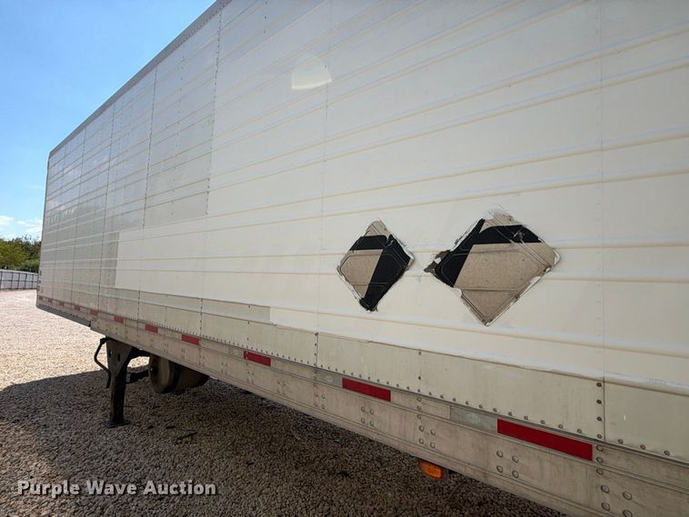 image for item YA4727 2019 Utility VS2RA refrigerated van trailer