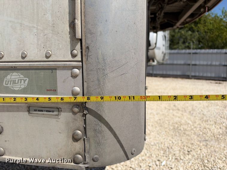 image for item YA4727 2019 Utility VS2RA refrigerated van trailer