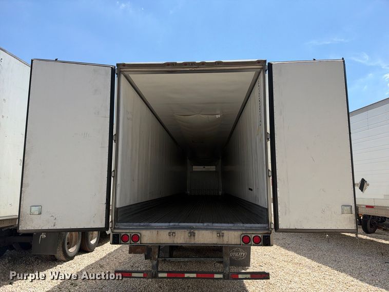 image for item YA4727 2019 Utility VS2RA refrigerated van trailer
