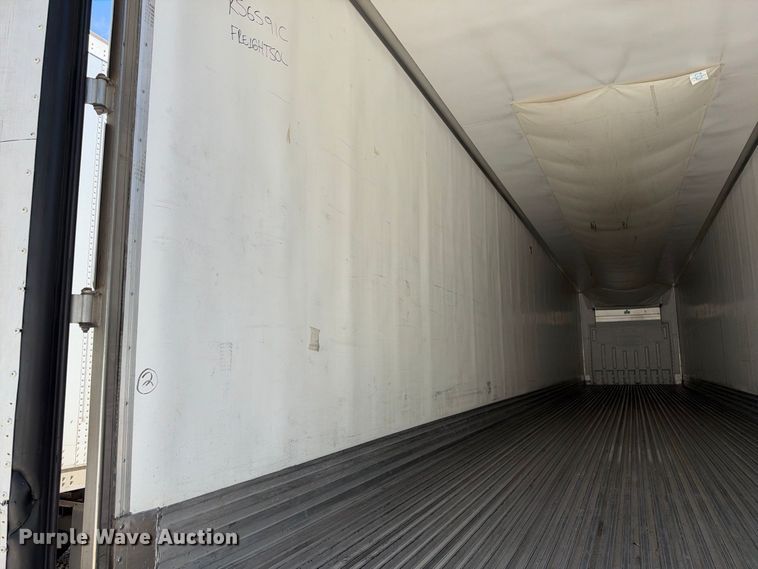 image for item YA4727 2019 Utility VS2RA refrigerated van trailer