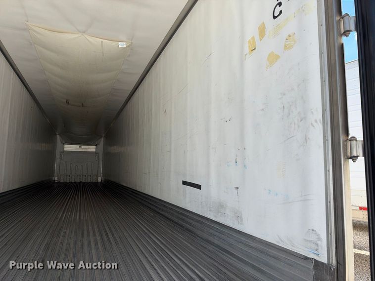image for item YA4727 2019 Utility VS2RA refrigerated van trailer