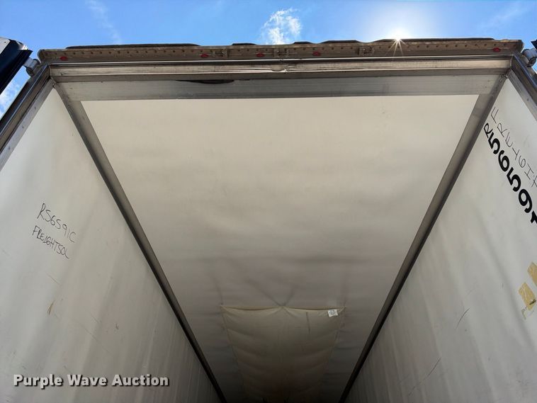 image for item YA4727 2019 Utility VS2RA refrigerated van trailer