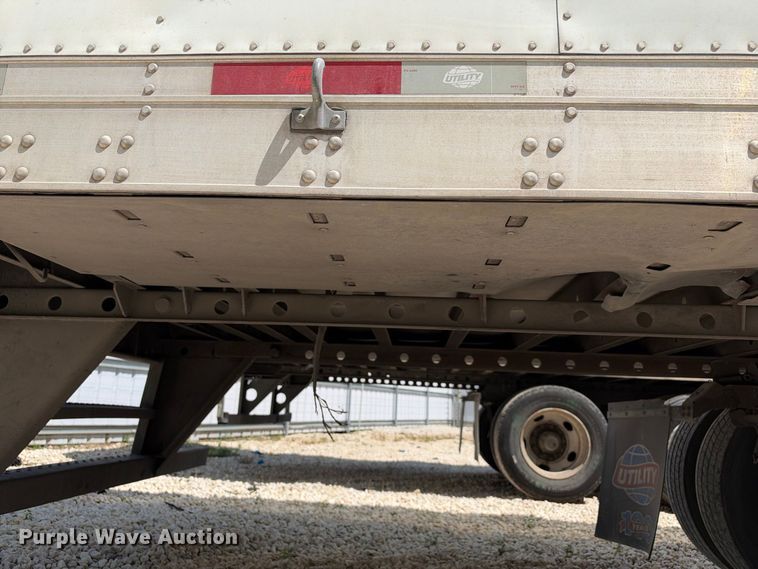 image for item YA4727 2019 Utility VS2RA refrigerated van trailer