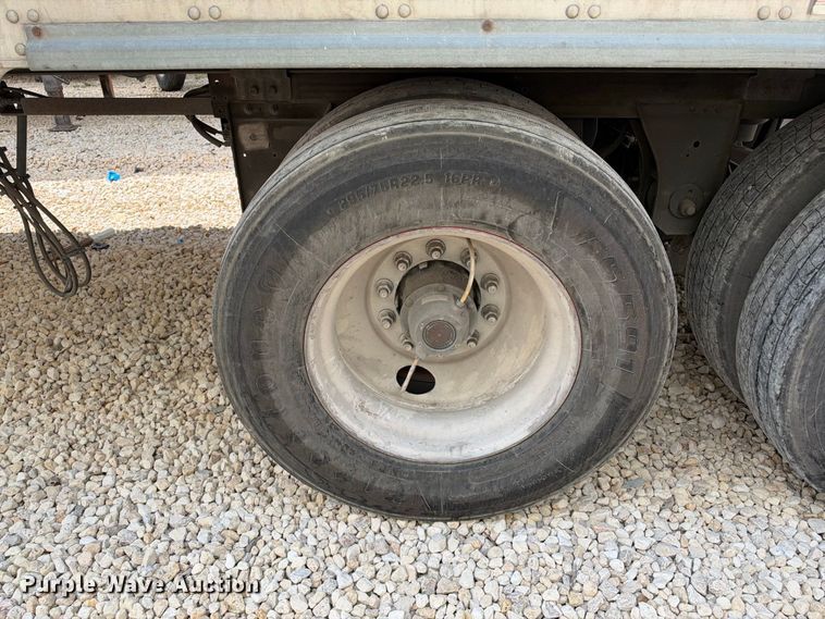 image for item YA4727 2019 Utility VS2RA refrigerated van trailer
