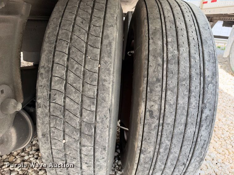 image for item YA4727 2019 Utility VS2RA refrigerated van trailer