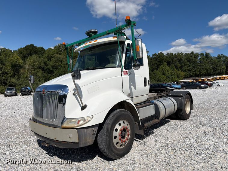 image for item YA4751 2017 International 8600SBA Truck tractor