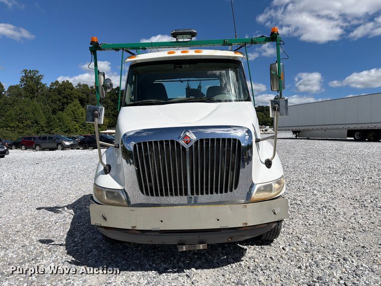 image for item YA4751 2017 International 8600SBA Truck tractor