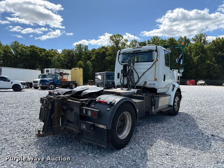 image for item YA4751 2017 International 8600SBA Truck tractor