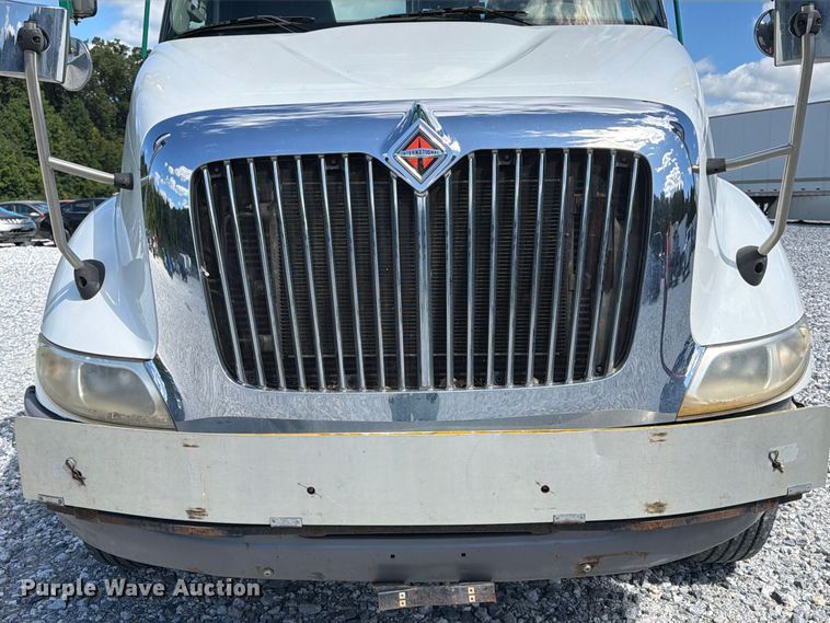 image for item YA4751 2017 International 8600SBA Truck tractor