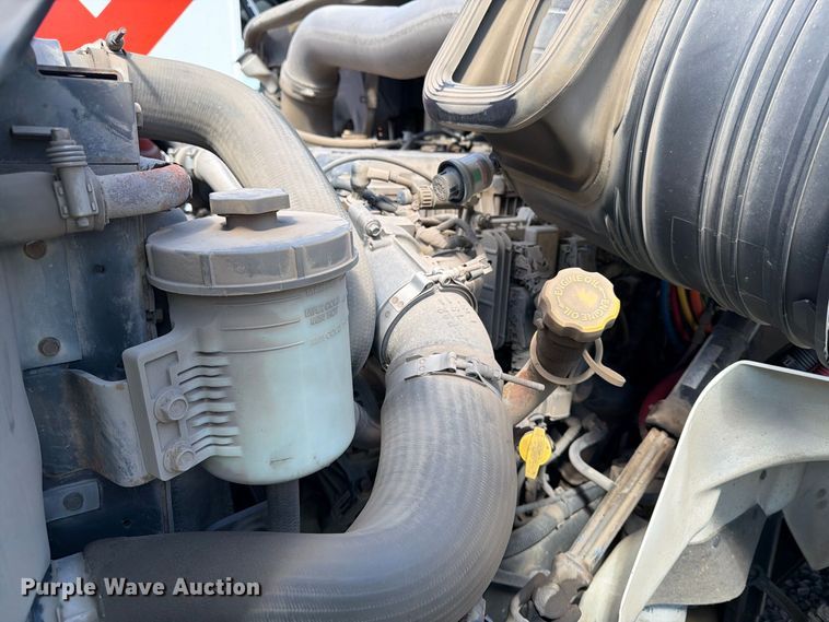 image for item YA4751 2017 International 8600SBA Truck tractor