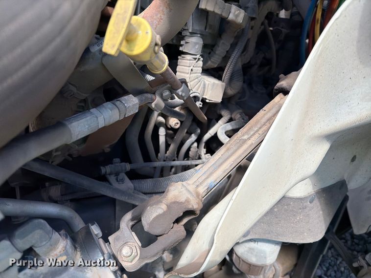 image for item YA4751 2017 International 8600SBA Truck tractor