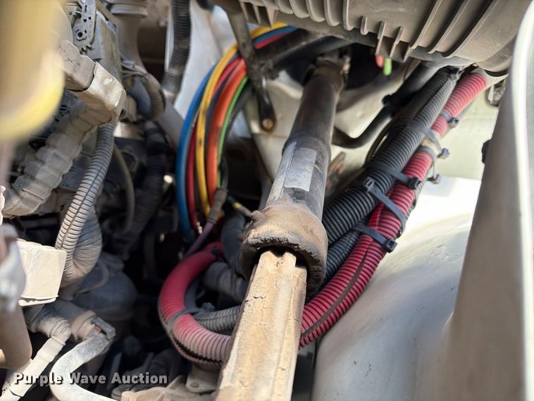 image for item YA4751 2017 International 8600SBA Truck tractor