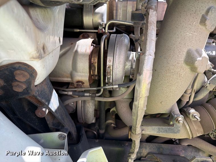 image for item YA4751 2017 International 8600SBA Truck tractor