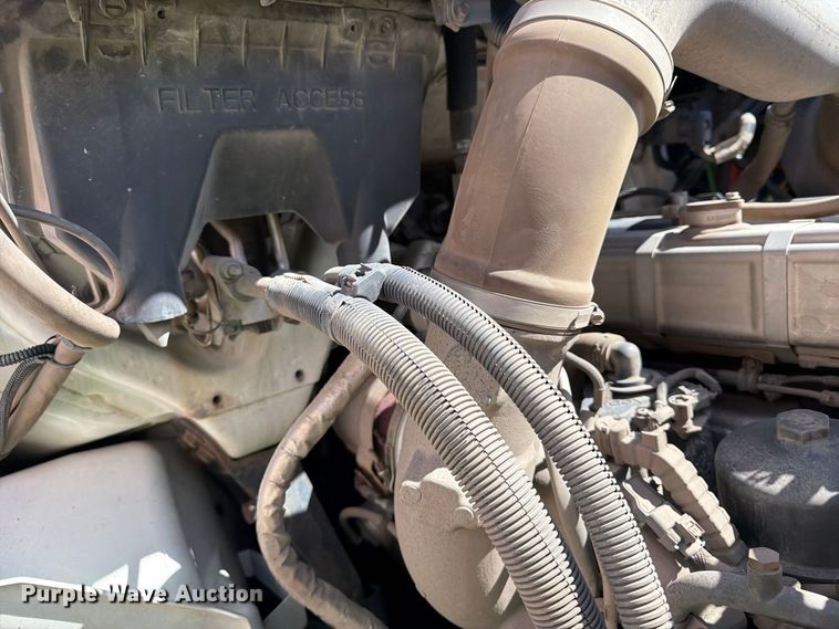 image for item YA4751 2017 International 8600SBA Truck tractor