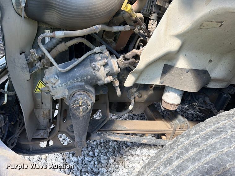 image for item YA4751 2017 International 8600SBA Truck tractor