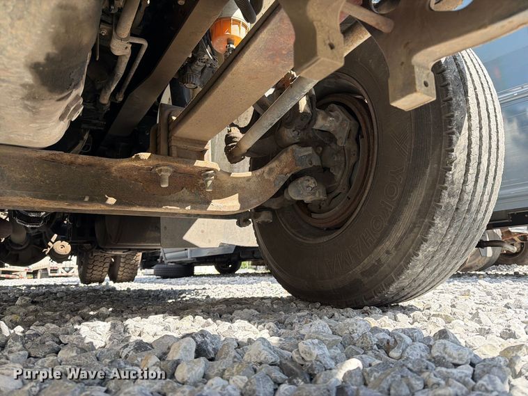 image for item YA4751 2017 International 8600SBA Truck tractor