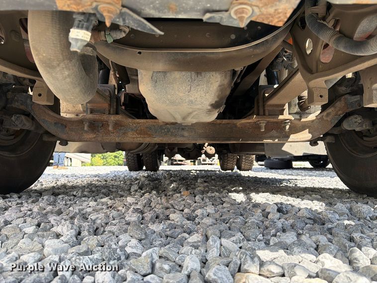 image for item YA4751 2017 International 8600SBA Truck tractor