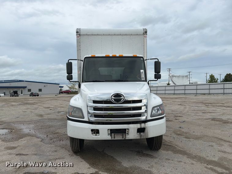 image for item YA4816 2020 Hino 268 box truck
