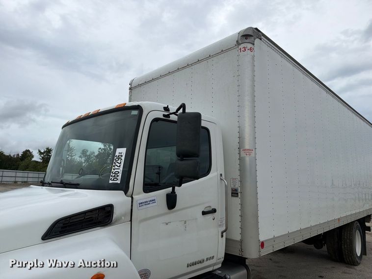 image for item YA4816 2020 Hino 268 box truck