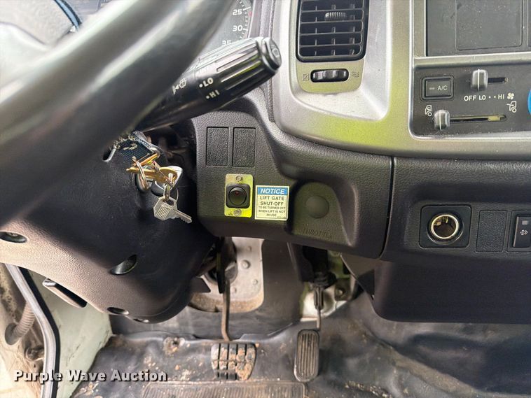 image for item YA4816 2020 Hino 268 box truck
