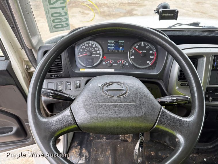 image for item YA4816 2020 Hino 268 box truck