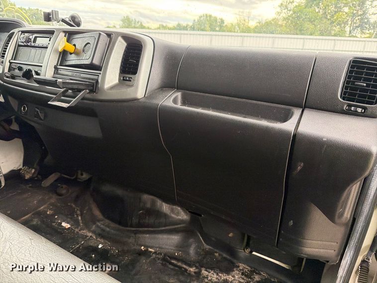 image for item YA4816 2020 Hino 268 box truck