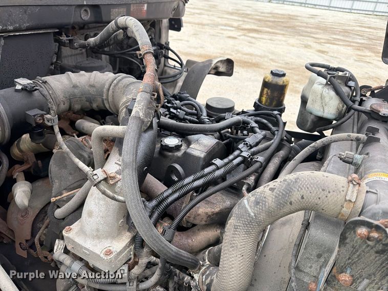 image for item YA4816 2020 Hino 268 box truck