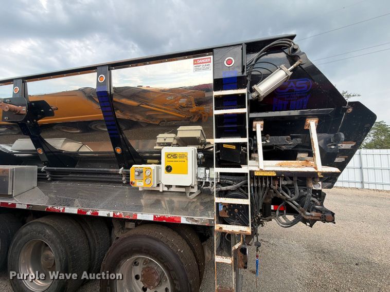 image for item YA4965 2021 Kenworth T880 rock slinger truck