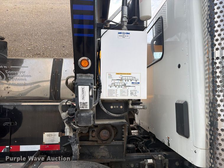 image for item YA4965 2021 Kenworth T880 rock slinger truck