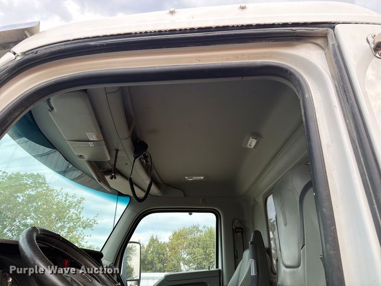 image for item YA4965 2021 Kenworth T880 rock slinger truck