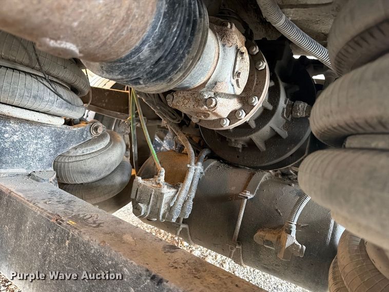 image for item YA4965 2021 Kenworth T880 rock slinger truck