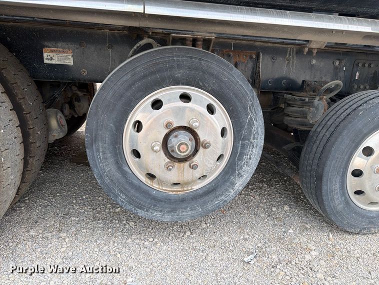 image for item YA4965 2021 Kenworth T880 rock slinger truck