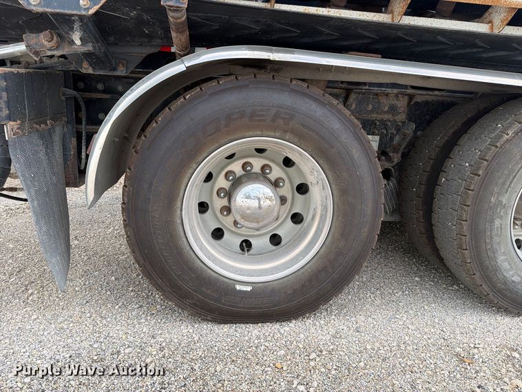 image for item YA4965 2021 Kenworth T880 rock slinger truck