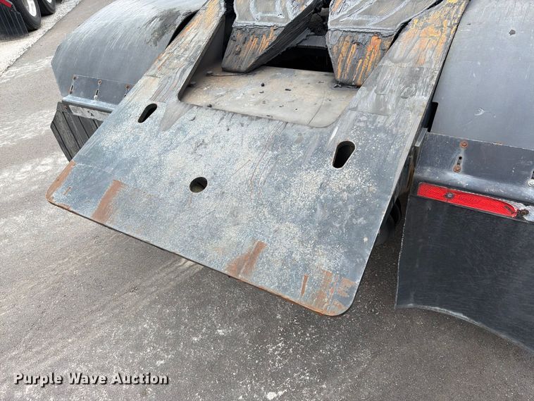 image for item YA5038 Kalmar  Ottawa T2 yard truck