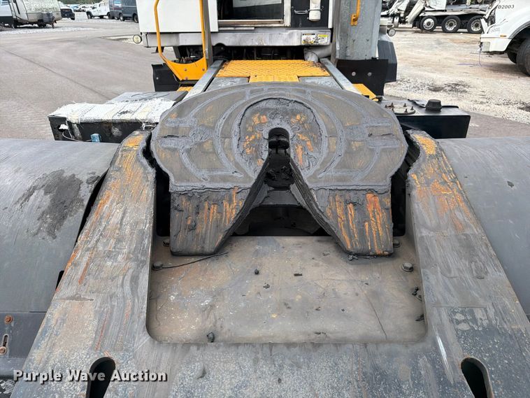 image for item YA5038 Kalmar  Ottawa T2 yard truck