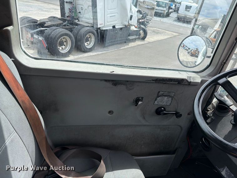 image for item YA5038 Kalmar  Ottawa T2 yard truck