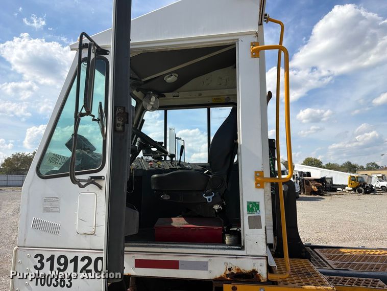 image for item YA5040 2008 Ottawa Spotter yard truck