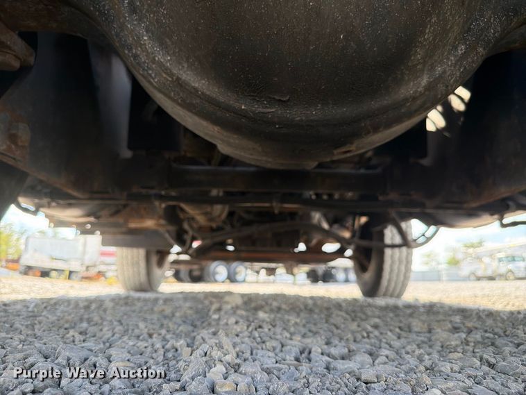 image for item YA5040 2008 Ottawa Spotter yard truck