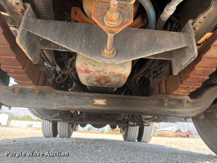 image for item YA5040 2008 Ottawa Spotter yard truck