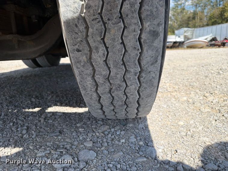 image for item YA5040 2008 Ottawa Spotter yard truck