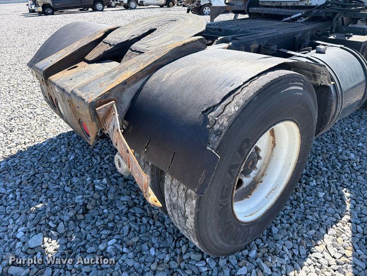 image for item YA5042 2007 Kalmar Ottawa yard truck