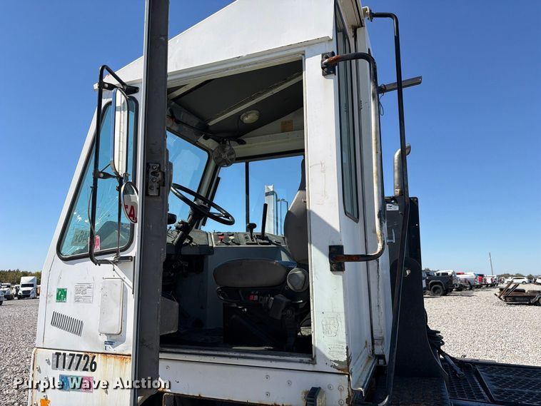 image for item YA5042 2007 Kalmar Ottawa yard truck