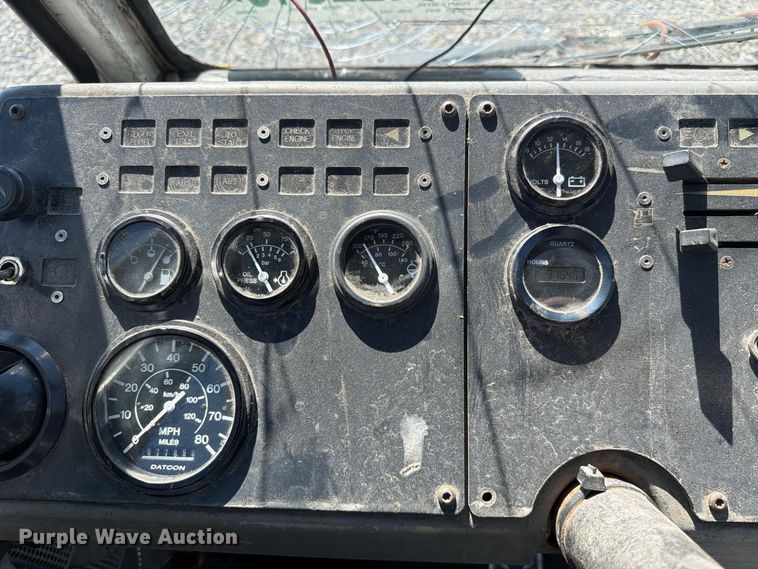 image for item YA5042 2007 Kalmar Ottawa yard truck