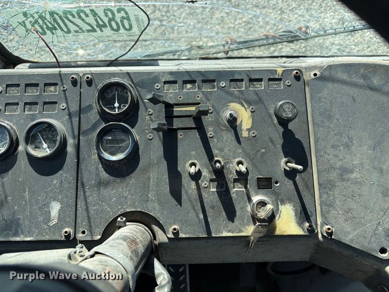 image for item YA5042 2007 Kalmar Ottawa yard truck