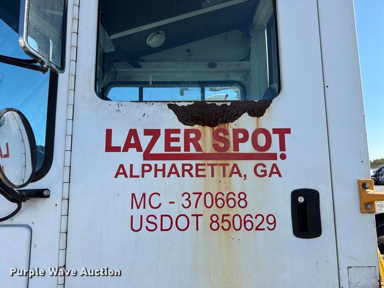 image for item YA5045 2010 Kalmar Ottawa yard truck