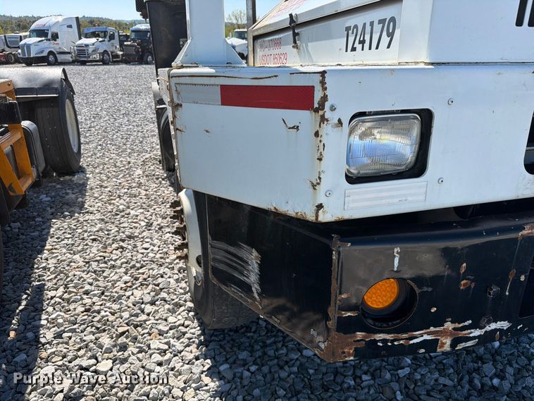 image for item YA5045 2010 Kalmar Ottawa yard truck