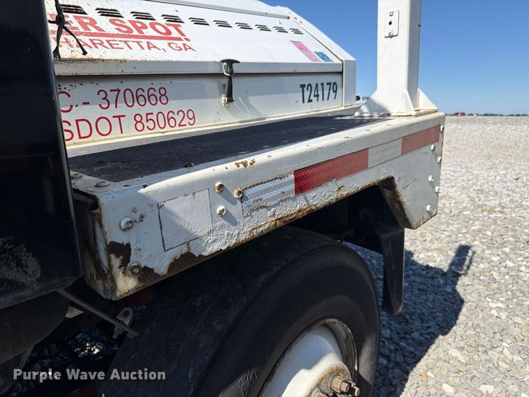image for item YA5045 2010 Kalmar Ottawa yard truck