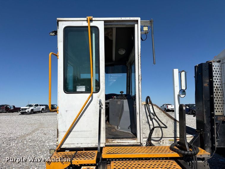image for item YA5045 2010 Kalmar Ottawa yard truck